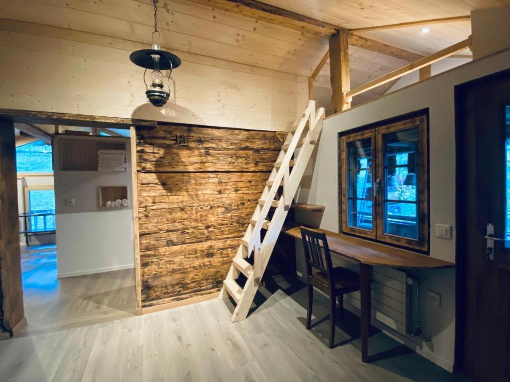 Chalet Baergstaeger Лаутербрунен Екстериор снимка