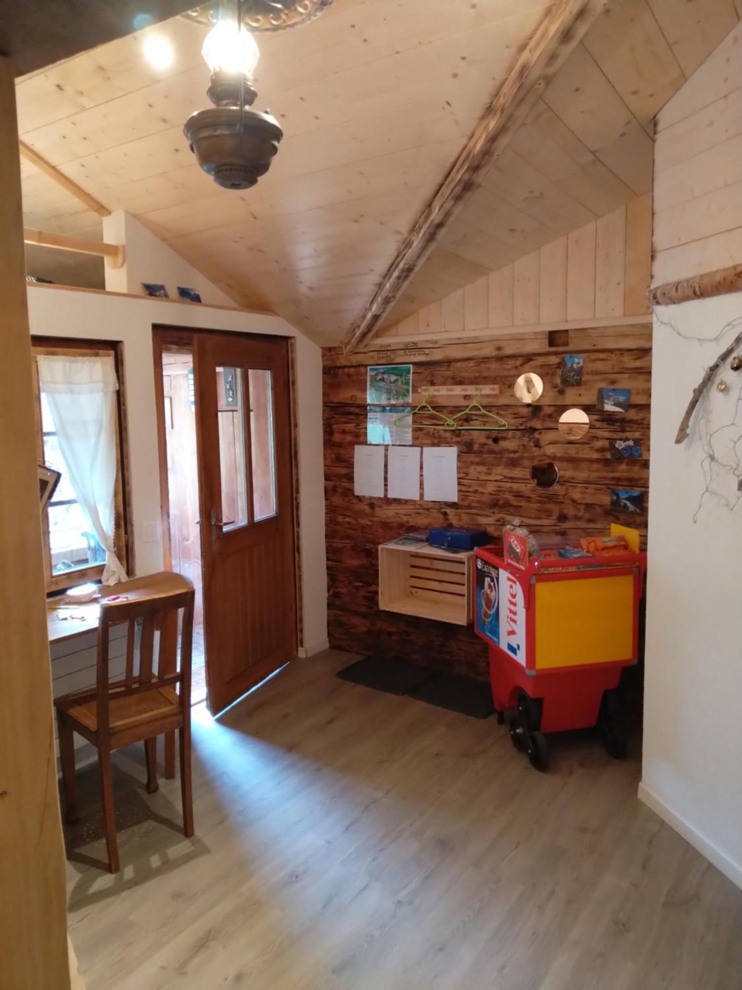 Chalet Baergstaeger Лаутербрунен Екстериор снимка