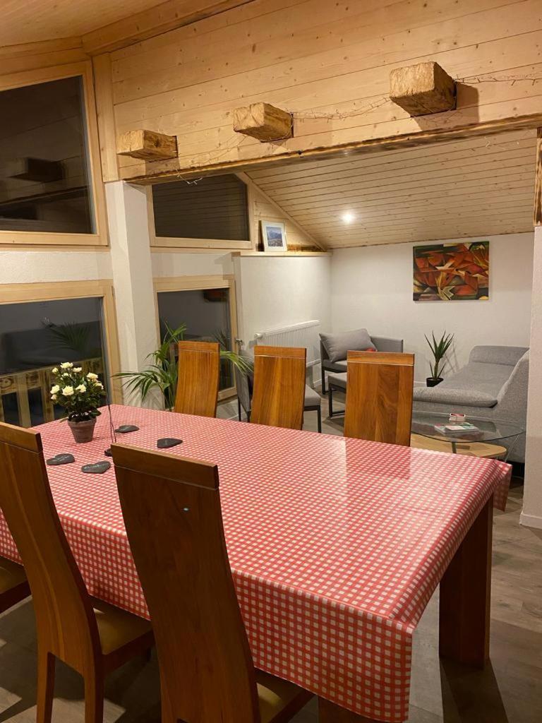Chalet Baergstaeger Лаутербрунен Екстериор снимка